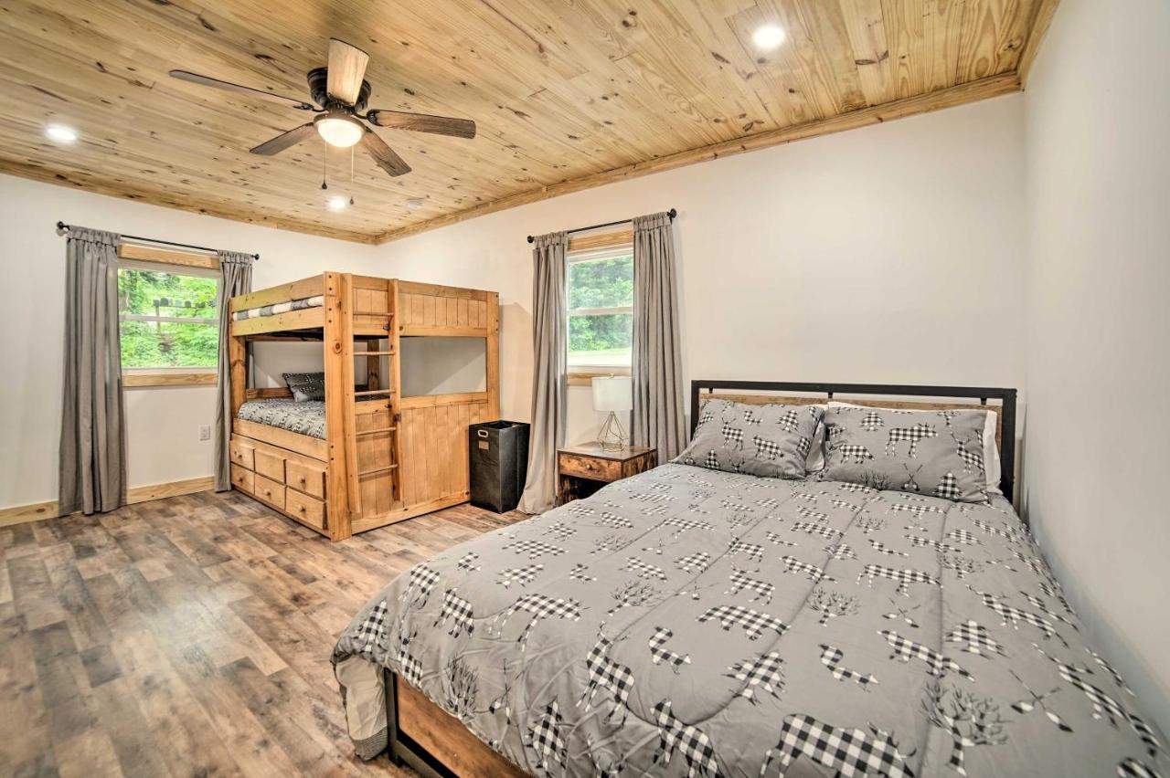 Creekside Ranch With Porch About 2 Mi To Pkwy Pigeon Forge Exterior photo
