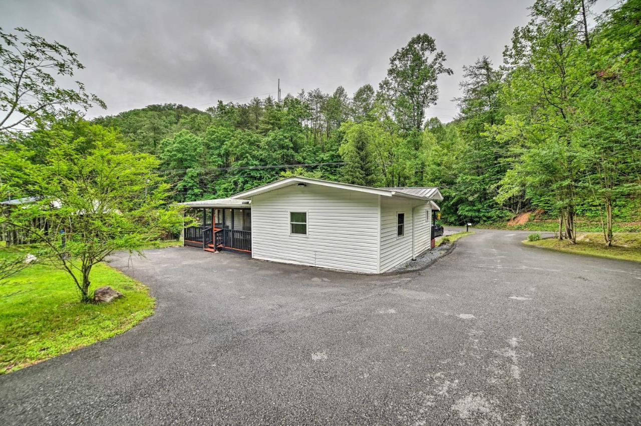 Creekside Ranch With Porch About 2 Mi To Pkwy Pigeon Forge Exterior photo